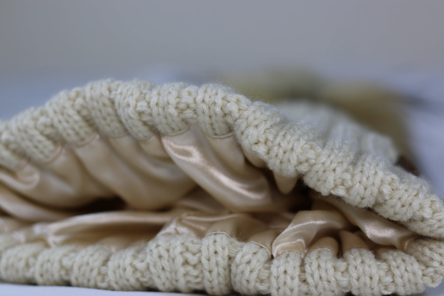 The Knit Pom in Beige - COSI & co.